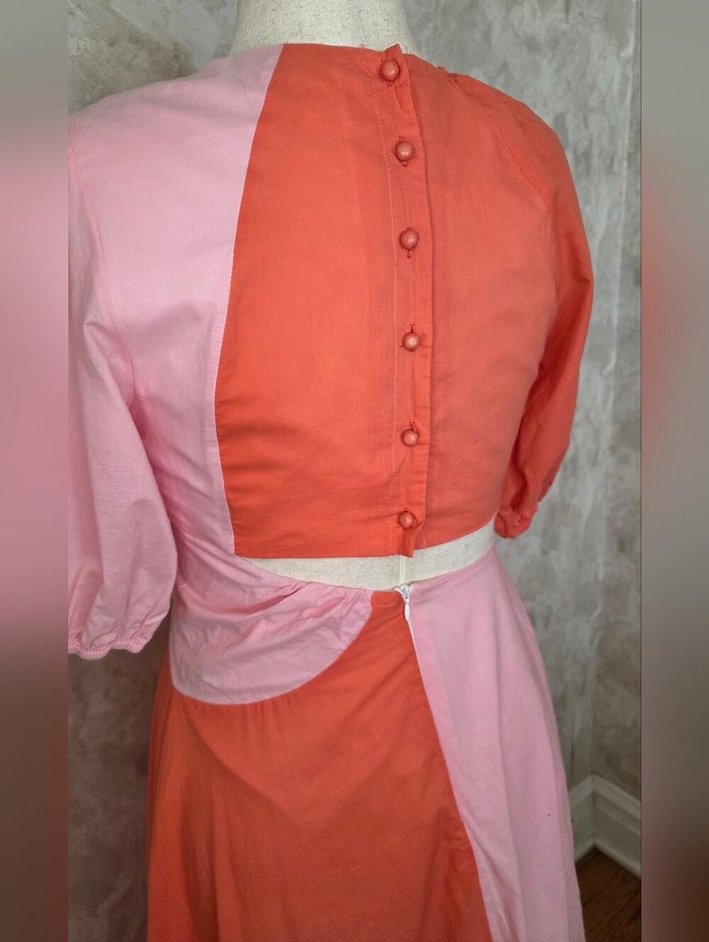 Colorblock Cutout Midi Dress Pink Coral Puff Sleeve Boutique LA Jolie NWOT - Picture 7 of 13